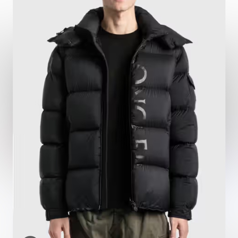 MONTCLER BIG LOGO MAURES CIUBBOTOO